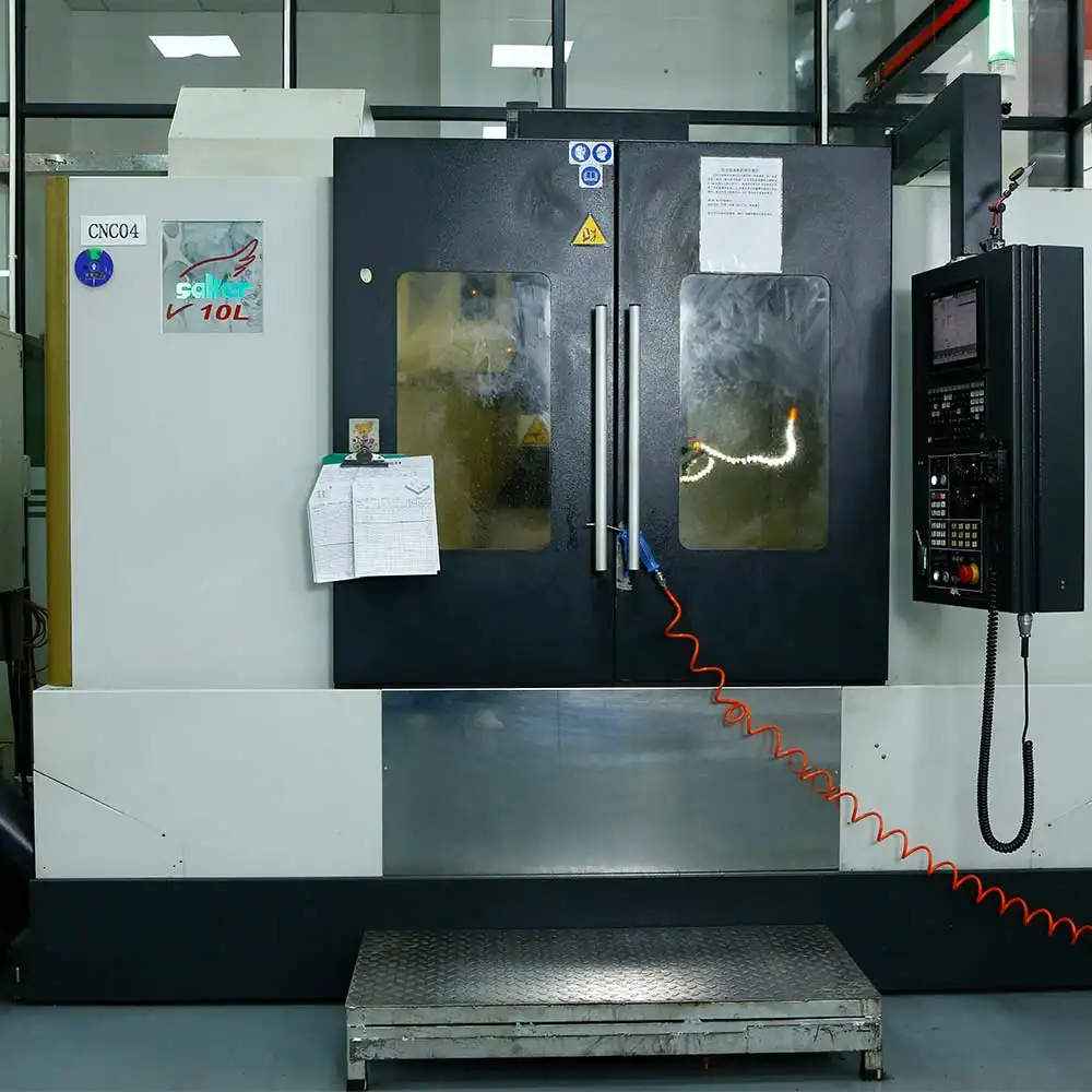 CNC-Maschine-2